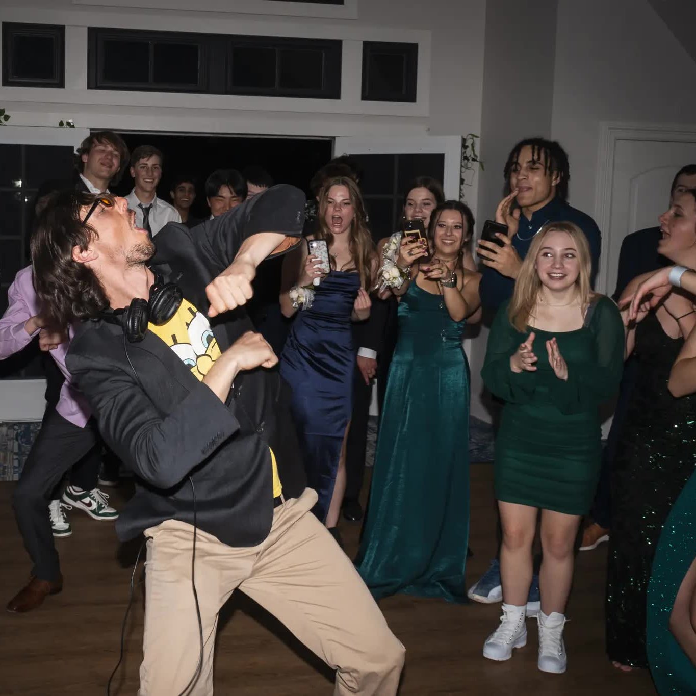 Students dancing at a Sage Ridge School dance at The Club at Rancharrah, hosted by a fun Reno DJ.
